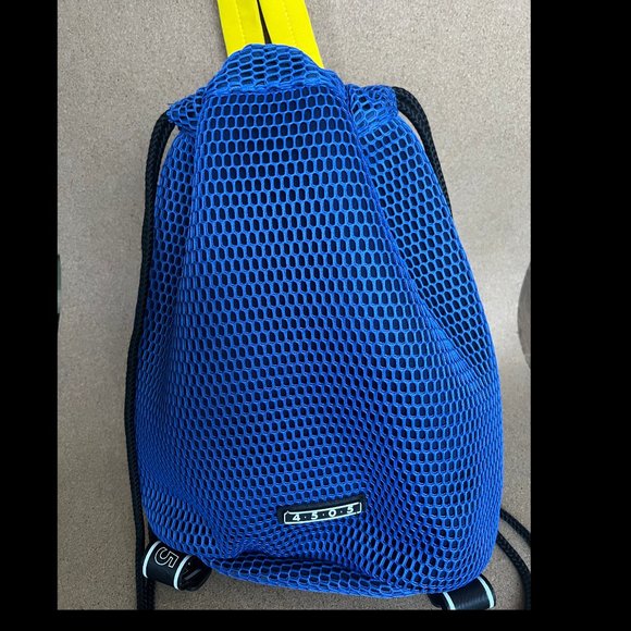 ASOS 4505 Mesh Backpack - Picture 6 of 7